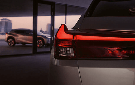 LEXUS prabangos ir stiliaus raida